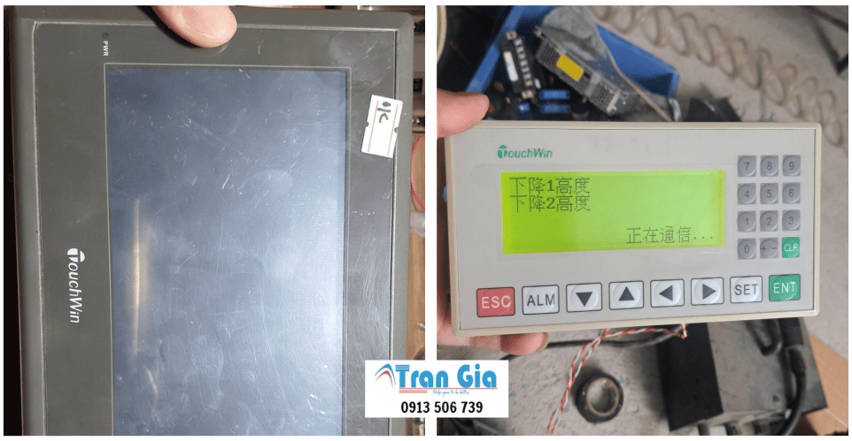 Hình ảnh sửa màn hình HMI đang trong quá trình sửa chữa tại Trần Gia Automation